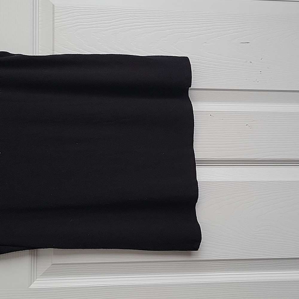 Belah & Codey Women's Top - Picture 2 of 11